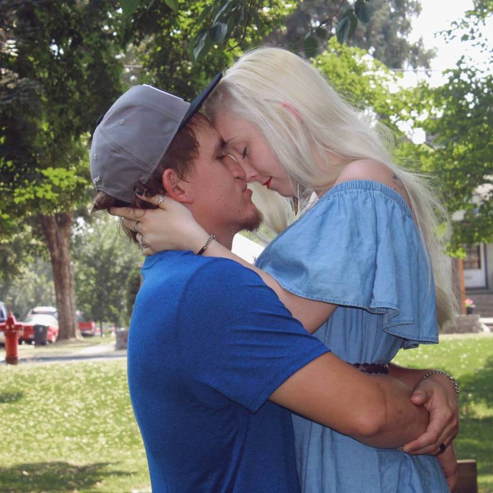 Meet your Posher, Emylie